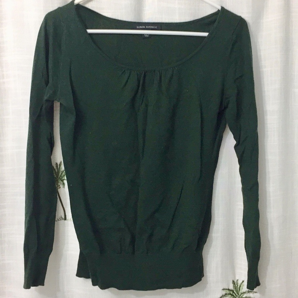Banana Republic Sweater - Picture 1 of 4